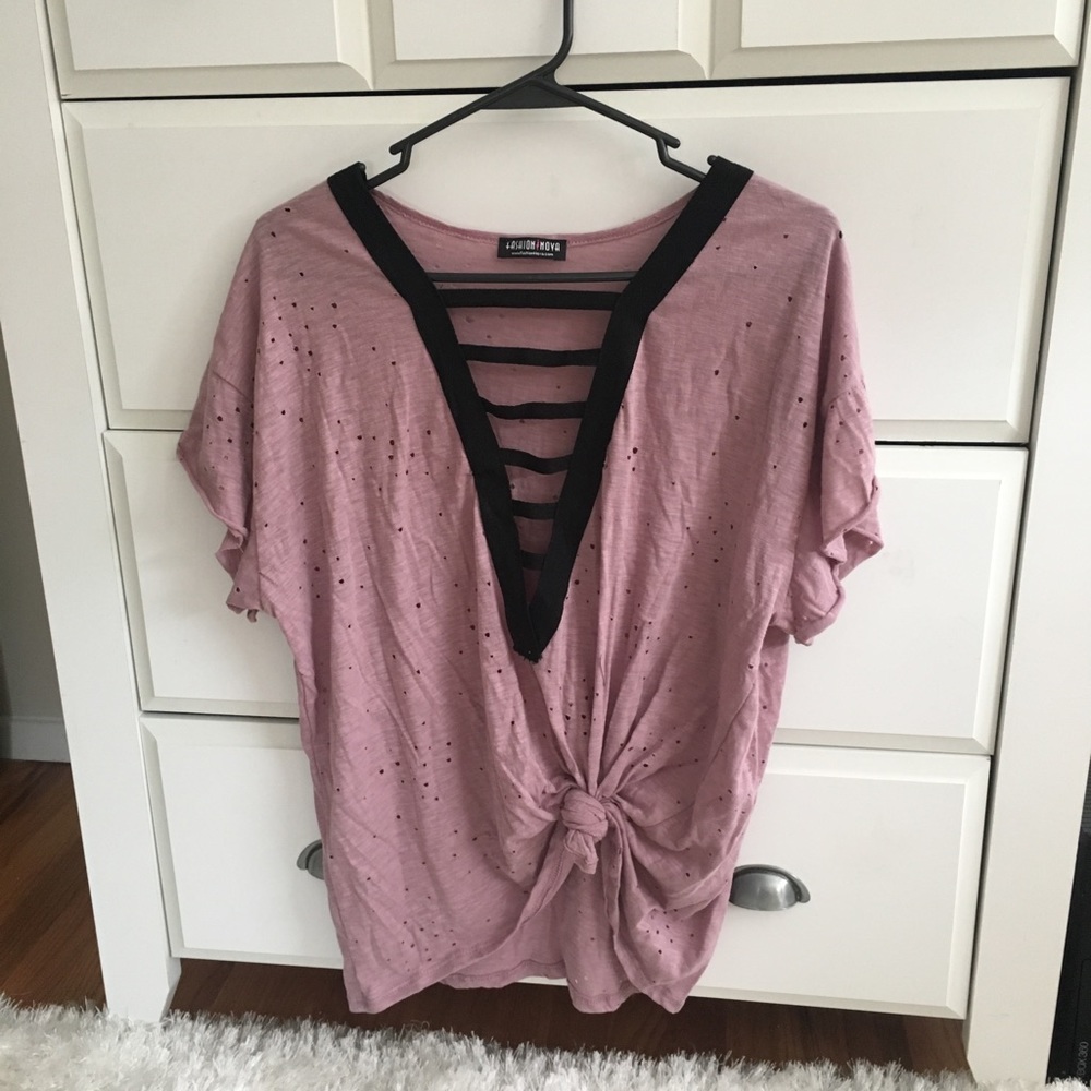 Distressed top